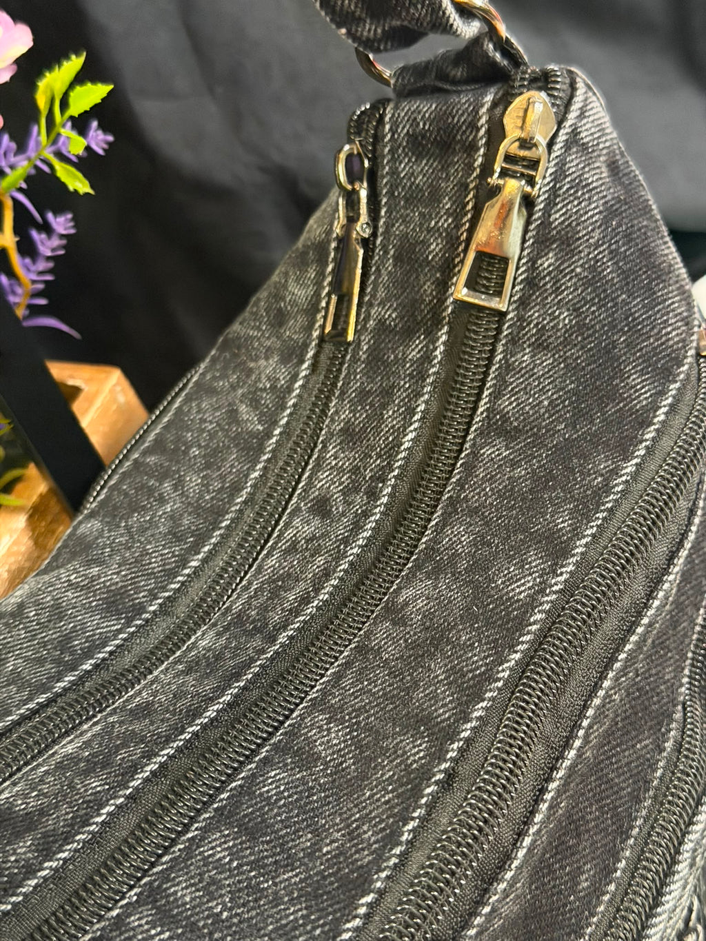 Women Denim Crossbody Bag Shoulder Bag for Every Occasion.
