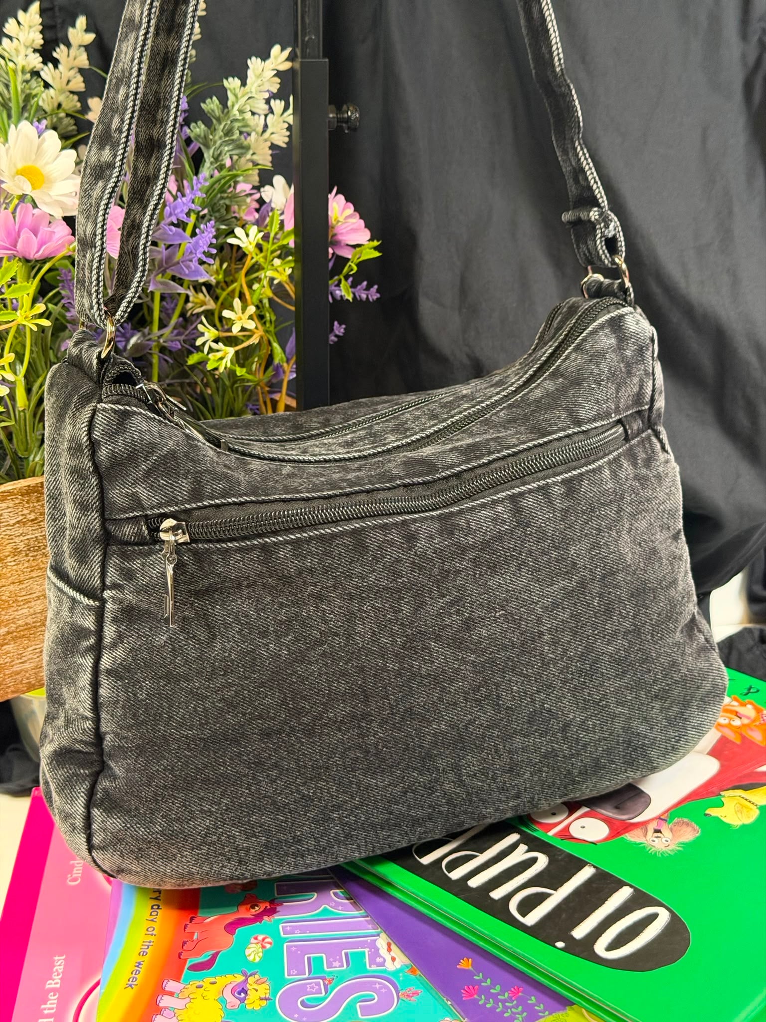 Women Denim Crossbody Bag Shoulder Bag for Every Occasion.