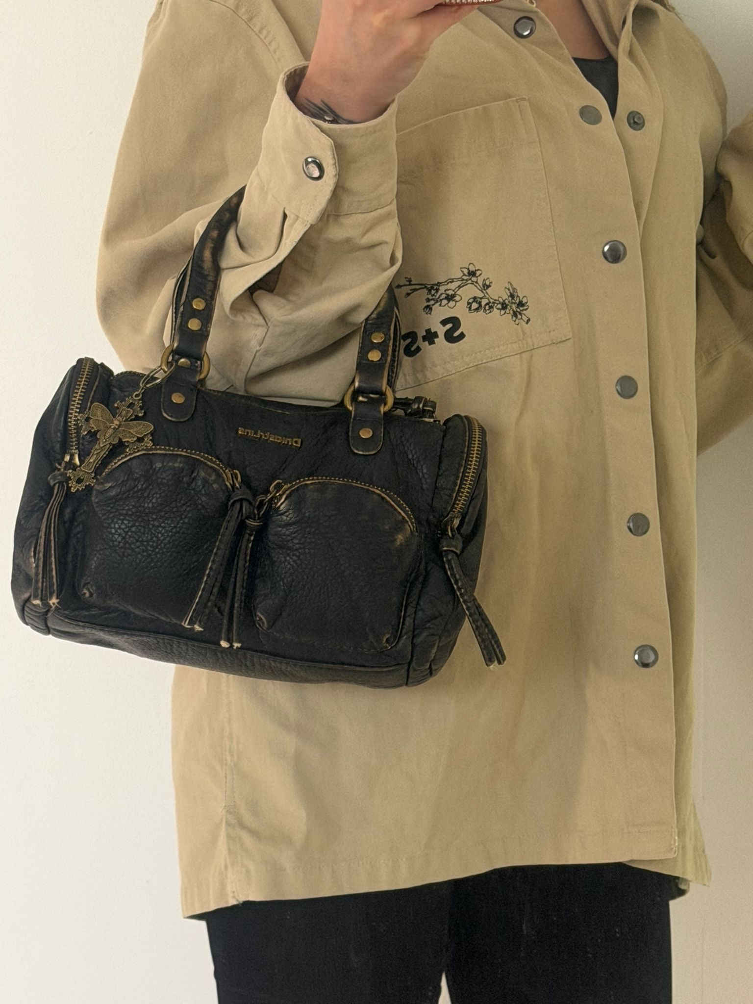Women’s Black Bronze Shoulder Crossbody Bag.
