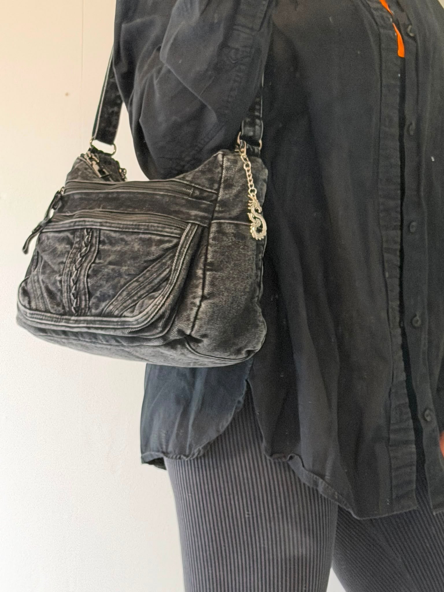 Women Denim Crossbody Bag Shoulder Bag for Every Occasion.